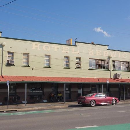 Hotel Kerwick Redbank Extérieur photo